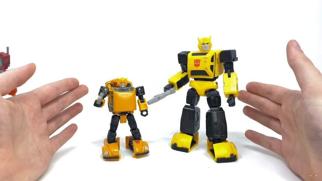 Transformers R.E.D G1 Bumblebee  (23 of 24)